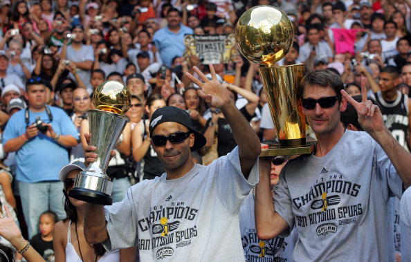近十年NBA总冠军之路：荣耀与辉煌的交织